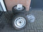 4 banden en velgen met VW sierdoppen 195/65/R15, Band(en), 15 inch, Gebruikt, Personenwagen