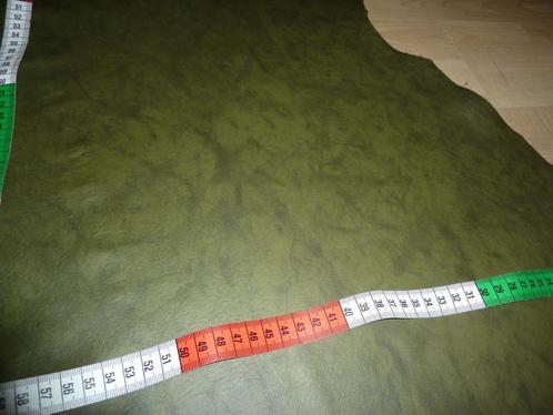 Groot apart groen melee soepel echt leer rundleer, Hobby en Vrije tijd, Stoffen en Lappen, Nieuw, Leer of Kunstleer, 30 tot 120 cm