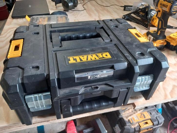 Dewalt DW682 Lamellofrees in koffer, Doe-het-zelf en Verbouw, Gereedschap | Handgereedschap, Zo goed als nieuw, Ophalen