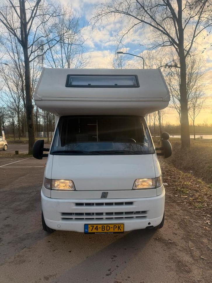“Fiat gezinscamper | Airco | Zonnepanelen | Instapklaar”, Caravans en Kamperen, Campers, Particulier, meer dan 6, Alkoof, Fiat