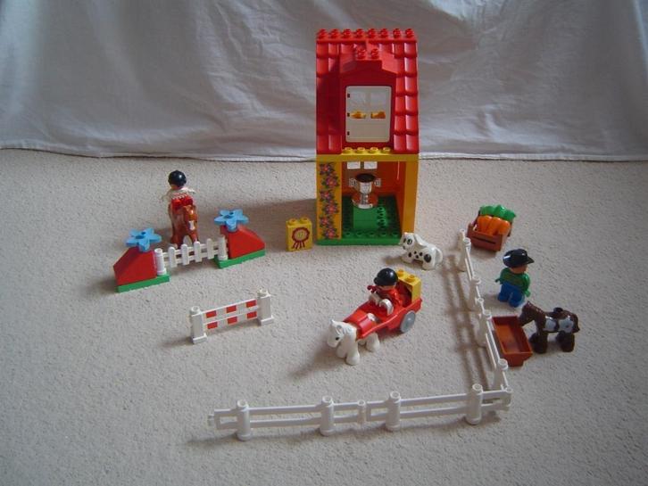 duplo paardenstal, Kinderen en Baby's, Speelgoed | Duplo en Lego, Gebruikt, Duplo, Complete set, Ophalen of Verzenden