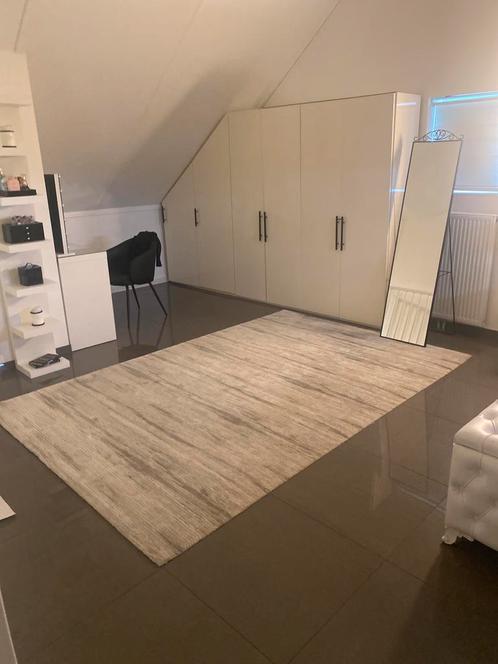 Luxe vloerkleed, Huis en Inrichting, Woonaccessoires | Spiegels, Zo goed als nieuw, 125 cm of meer, 200 cm of meer, Rechthoekig