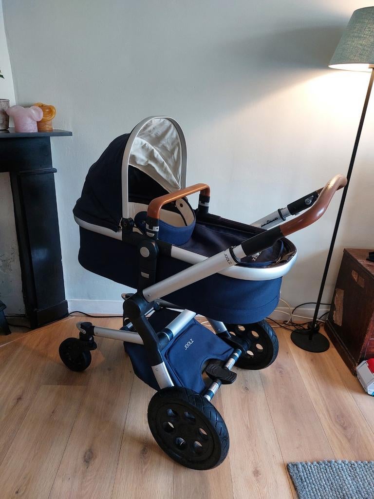 Joolz Day kinderwagen met veel attributen, Kinderen en Baby's, Kinderwagens en Combinaties, Gebruikt, Verstelbare duwstang, Ophalen