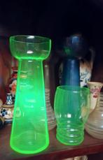 Uranium glas, , Annagroen, Vasaline objecten, 2 stuks., Antiek en Kunst, Antiek | Glas en Kristal, Ophalen of Verzenden