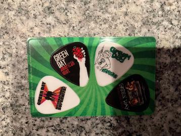 4 uitneembare plectrums van Greenday beschikbaar voor biedingen