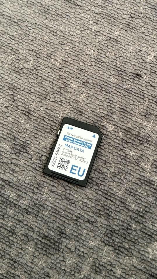 SD KAART SUZUKI MODELLEN VANAF 2016 39921-54PA8, Computers en Software, Navigatiesoftware, Zo goed als nieuw, Landkaarten, Ophalen of Verzenden
