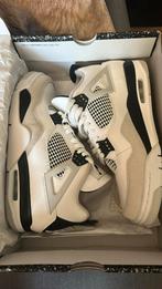 Jordan 4 military black 43 & 45 VNDS, Ophalen of Verzenden, Nieuw, Wit