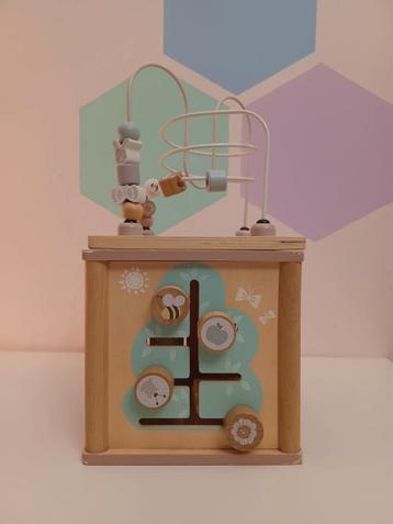 Little Dutch Activiteiten Kubus Hout beschikbaar voor biedingen