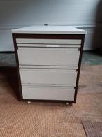 Stalen Bureau kastje op wieltjes in prima staat, Huis en Inrichting, Kasten | Ladekasten, Zo goed als nieuw, 3 of 4 laden, Minder dan 100 cm