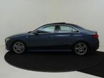 Mercedes-Benz A-klasse 180 AMG Line / Stoelverwarming / Acht, 65 €/maand, 136 pk, 4 cilinders, Blauw
