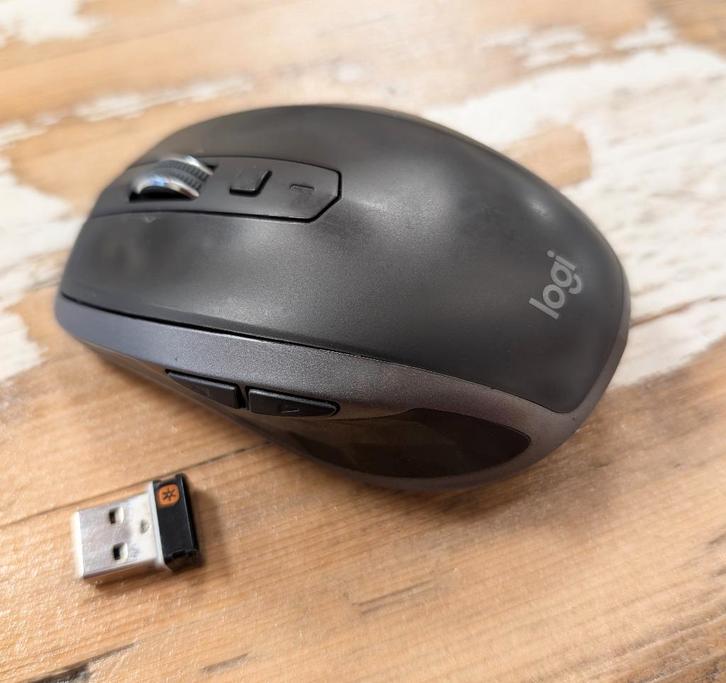 Logitech MX Anywhere 2S muis, Computers en Software, Muizen, Gebruikt, Muis, Rechtshandig, Draadloos, Ophalen of Verzenden