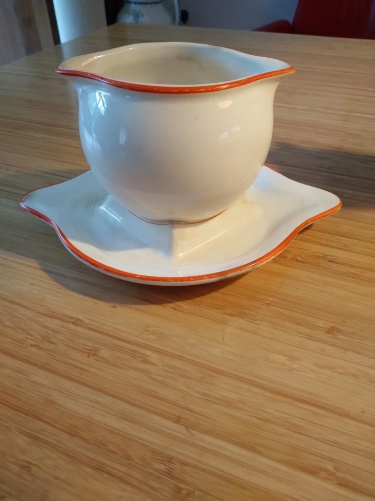 Sauskom servies Globe , Charles Vos. Petrus Regout., Antiek en Kunst, Antiek | Servies los, Ophalen of Verzenden