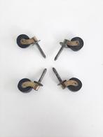 Set van 4 wielen, Antiek en Kunst, Curiosa en Brocante, Verzenden