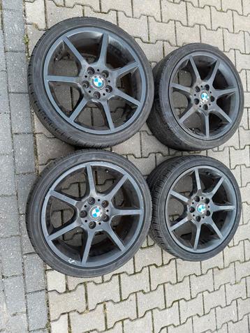 BMW velgen met banden E46 E90 M-performance 3 serie 18 inch beschikbaar voor biedingen