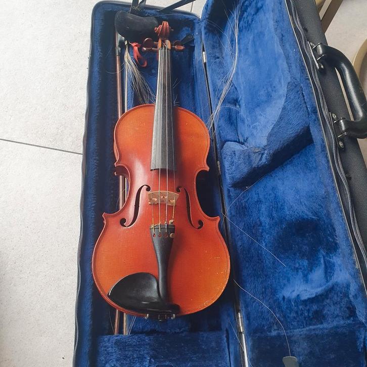 Gebruikte Viool met strijkstok en kinsteun - GeWa IIA, Muziek en Instrumenten, Strijkinstrumenten | Violen en Altviolen, Gebruikt