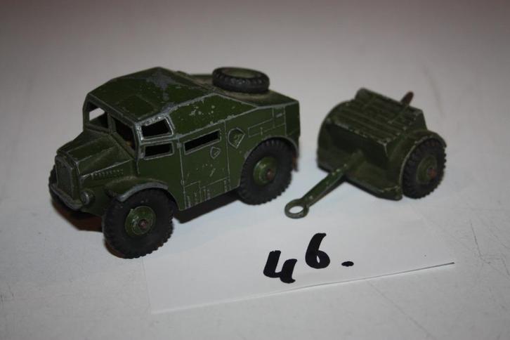 46. Dinky Toys Field artillery tractor 688 met trailer, Hobby en Vrije tijd, Modelauto's | 1:43, Gebruikt, Overige typen, Dinky Toys