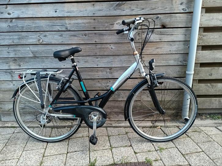 Batavus Cayuca Damesfiets 24 versnellingen, Fietsen en Brommers, Fietsen | Dames | Sportfietsen en Toerfietsen, Zo goed als nieuw