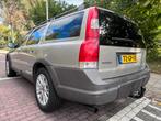 Volvo V70 2.4 T XC 4WD AUT 2001 Beige, Auto's, Automaat, 1800 kg, 1657 kg, Beige