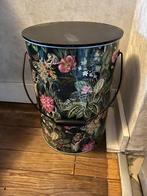 Ijzeren ton met deksel en handvat !, Ophalen