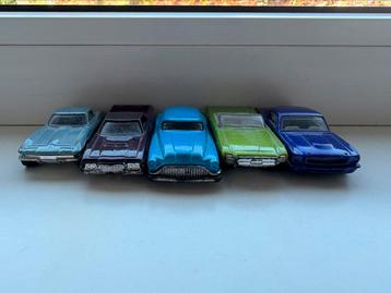Hotwheel autootjes(gedetailleerde onderkant) beschikbaar voor biedingen