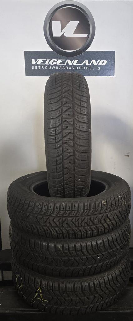 Pirelli Snowcontrol 3 195-70-16  1957016  195/70R16, Auto-onderdelen, Banden en Velgen, Band(en), Winterbanden, 16 inch, 195 mm