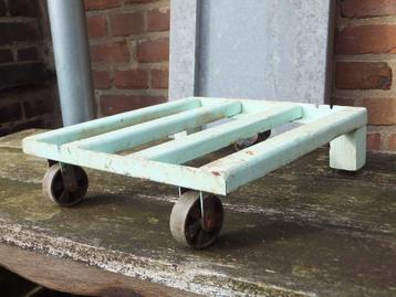 vintage trolley standaard plant mint metaal hout industrieel beschikbaar voor biedingen