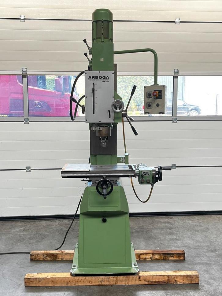 Arboga UFB 3008 tandwielgeschakelde kolomboormachine, Doe-het-zelf en Verbouw, Gereedschap | Boormachines, Gebruikt, Kolomboormachine