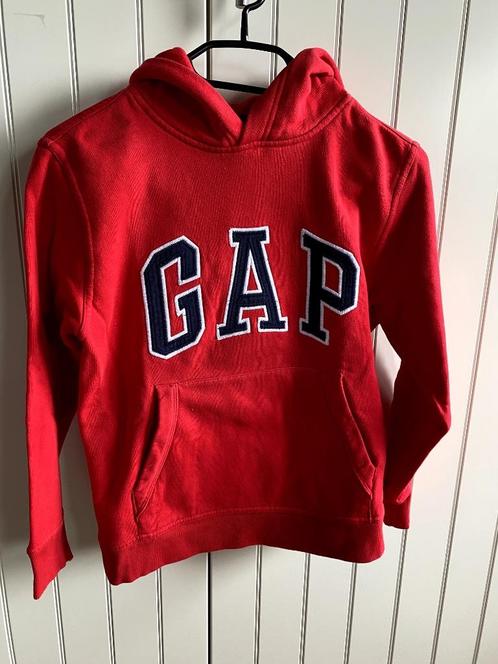 GAP kids hoodie maat M (134-140), 8-9 jaar, rood, Kinderen en Baby's, Kinderkleding | Maat 140, Gebruikt, Jongen of Meisje, Trui of Vest