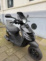 Piaggio Zip SPvork Brom 80CC 4T 45km 2017 bomvol glans zwart, Ophalen, Maximaal 45 km/u, Zip, Zo goed als nieuw