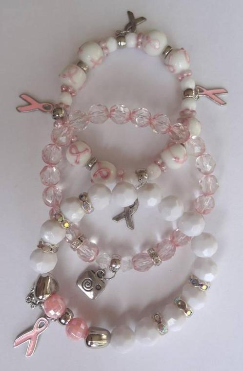 Handgemaakte set armbanden op elastiek (194), Sieraden, Tassen en Uiterlijk, Armbanden, Nieuw, Elastiek, Roze, Met bedels of kralen