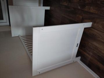 Wit babybed / peuterbed 120 bij 60 Bopita, opknapper beschikbaar voor biedingen