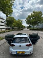 Volkswagen Golf 1.5 TSI Bluemotion 190pk  2017 Wit(CarPlay), Auto's, Stof, 1498 cc, Wit, Dealer onderhouden