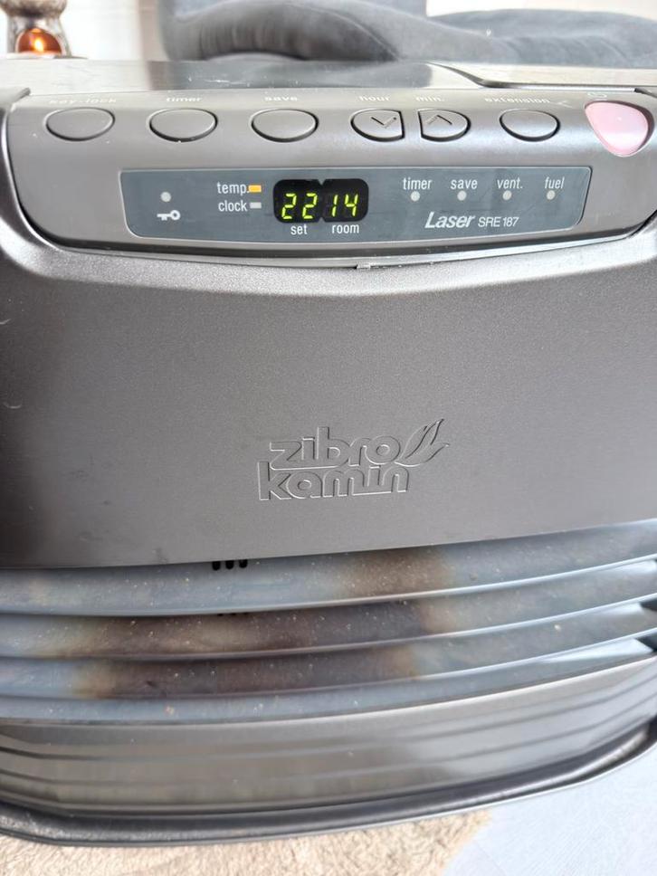 Zibro Kamin Petroleumkachel - Laser SRE 187, Huis en Inrichting, Kachels, Gebruikt, Vrijstaand, Petroleumkachel, Overige brandstoffen
