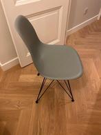 Vitra dsr original moss green and black (new height), Huis en Inrichting, Stoelen, Ophalen, Zo goed als nieuw, Zwart, Eén