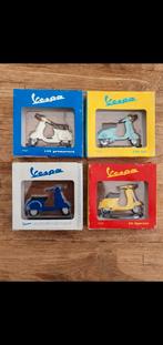 Vespa schaal modellen, Ophalen of Verzenden, Zo goed als nieuw, Bus of Vrachtwagen