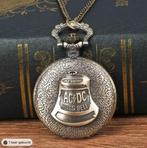 BRONZEN ZAKHORLOGE ACDC HELLS BELLS QUARTZ KLOK MET KETTING, Nieuw, Ophalen of Verzenden, Gebruiksvoorwerp