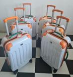 Modern Handbagage 4 wieltjes
cijferslot de Cabinekoffer, Ophalen of Verzenden, Zo goed als nieuw, Hard kunststof, Slot