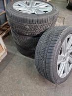 Pirelli winterbanden incl. Land Rover velgen., Auto-onderdelen, Banden en Velgen, Nieuw, 285 mm, Velg(en), Personenwagen