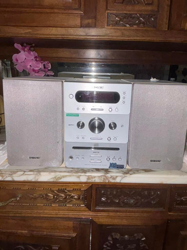 Sony stereo installatie, Audio, Tv en Foto, Stereo-sets, Ophalen of Verzenden, Zo goed als nieuw, Sony