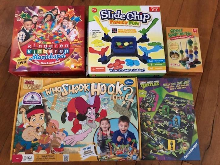 5 verschillende spellen van, Hobby en Vrije tijd, Gezelschapsspellen | Bordspellen, Zo goed als nieuw, Ophalen of Verzenden