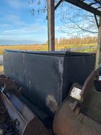 Metalen gereedschapskist, Ophalen