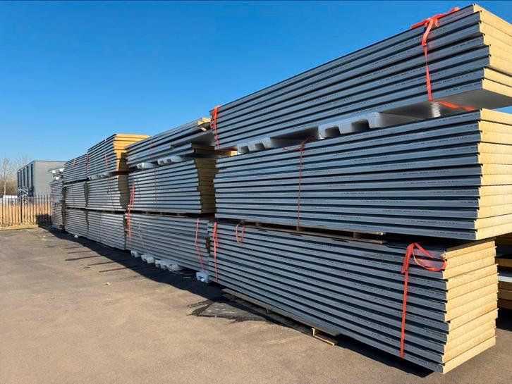 Gebruikte partij wandpanelen 90mm. Isolatieplaten, Doe-het-zelf en Verbouw, Platen en Panelen, Zo goed als nieuw, Overige materialen