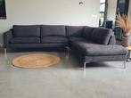 Design on stock Hoekbank.. in nette staat! Heerlijk fris!