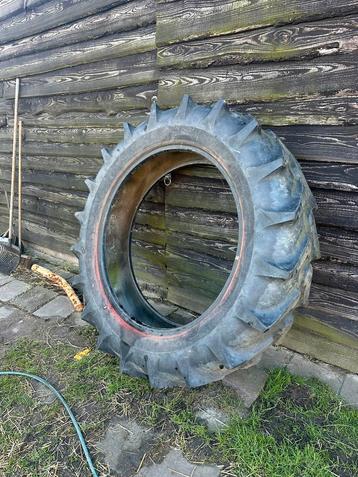 Trekkerband beschikbaar voor biedingen