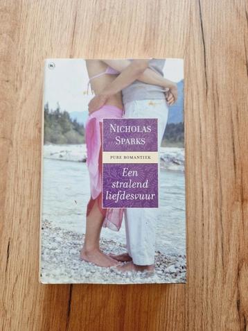 Roman: Nicholas Sparks - Een stralend liefdesvuur(hardcover) beschikbaar voor biedingen