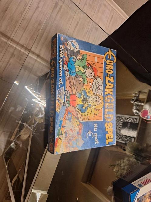 Het eurozakgeld spel, Hobby en Vrije tijd, Gezelschapsspellen | Bordspellen, Gebruikt, Drie of vier spelers, Ophalen of Verzenden