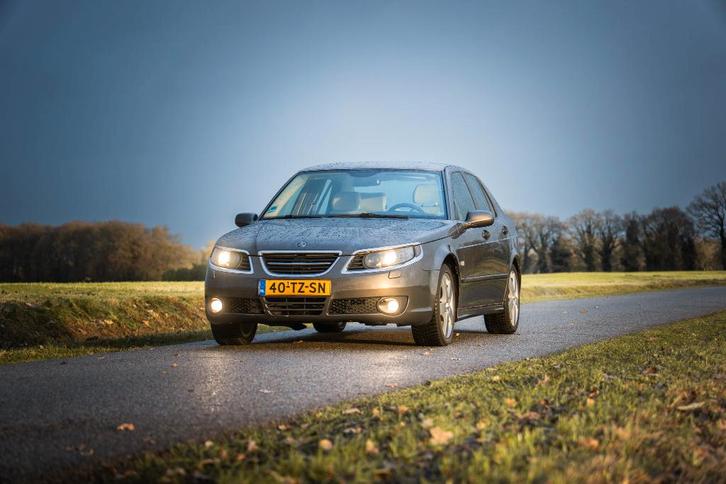 Saab 9-5 2.0 T Sport Sedan 2007 Grijs, Auto's, Saab, Bedrijf, Saab 9-5, ABS, Airconditioning, Alarm, Boordcomputer, Centrale vergrendeling