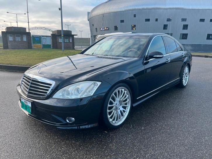 Mercedes s-klasse s350l 2005 Youngtimer, Auto's, Mercedes-Benz, Bedrijf, S-Klasse, ABS, Achteruitrijcamera, Airbags, Airconditioning