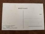 Oude briefkaart: Koningin bezoekt loopgraven, Ophalen of Verzenden, Landmacht, Nederland, Foto of Poster