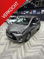 Toyota Yaris 1.0 VVT-i Aspiration, Voorwielaandrijving, Stof, Gebruikt, Euro 6